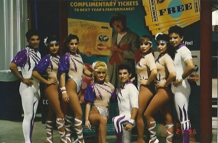 Performer 6
